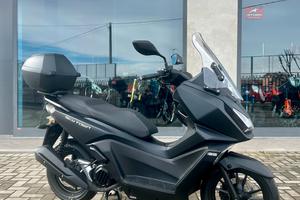 KYMCO SKYTOWN 125 +CONSEGNA ITALIA A DOMICILIO