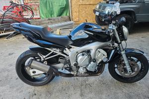 Yamaha fz6 2004