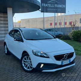 Volvo V40 Cross Country V40 Cross Country D2 Geart