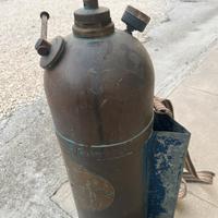 Pompa a spalla vintage