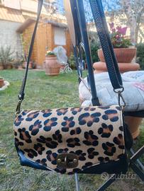 Borsa in pelle maculata 