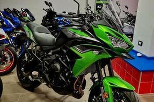 Kawasaki Versys 650 - 2024 KM 2000 PARI A NUOVO