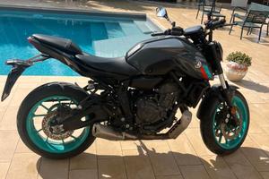 YAMAHA MT 07
