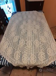 Tovaglia ovale uncinetto