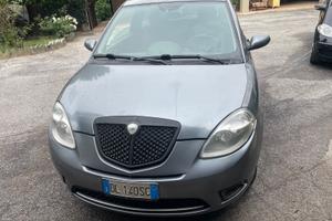 LANCIA Y 1200 BENZINA LEGGERE BENE