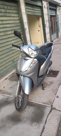 Honda SH 300