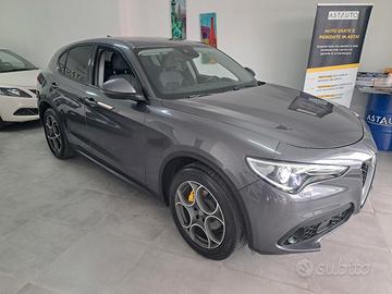 Alfa Stelvio Q4 210CV SHOW LEGGI BENE