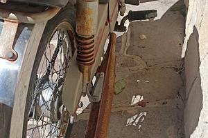 Motorino da restaurare