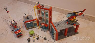 LEGO 60110 - CASERMA DEI POMPIERI - usato incomple