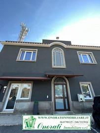 Immobile di 87 m² con 2 locali a Roma