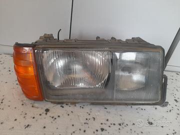 Fanale anteriore Dx Mercedes 190