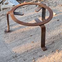 tre piedi per cucinare