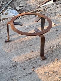 tre piedi per cucinare