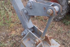 Retroescavatore per trattore