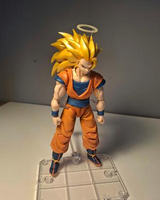 Son Goku ss3 fig. SH Figuarts 