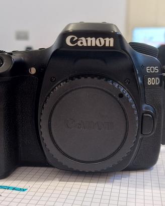 CANON EOS 80D