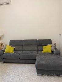 Divano letto con chaise longue contenitore