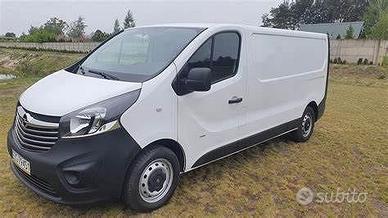 Ricambi opel vivaro 2016