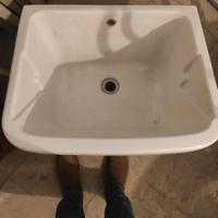 Lavatoio 60x50 Cm Da Appoggio Con Vasca In Ceramic