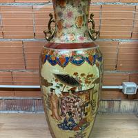 Vaso orientale grande in ceramica - dipinto a mano