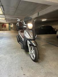 Piaggio Beverly 350 S Touring