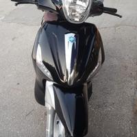 Piaggio Beverly 300 - 2018