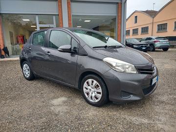 Toyota Yaris 1.0 5 porte Active OK NEOPATENTATI PE