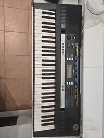 Tastiera Yamaha E243