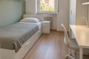 SINGOLA con BAGNO PRIVATO / SAN PAOLO adiacente MB