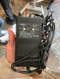 Alimentatore stabilizzato CA/CC