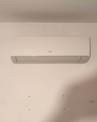 Fujitsu Inverter - 9.000 BTU - Climatizzatore