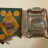 Taglia uova sode in metallo d’epoca