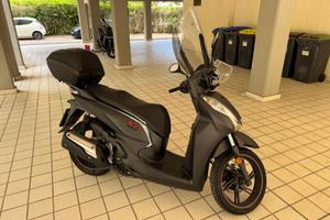 Honda SH 300 sport