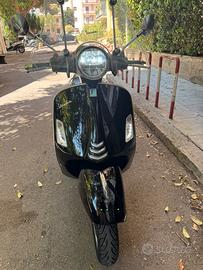 Vespa 300 gts