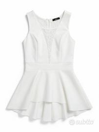 Top bianco con pizzo e balze – Zuki – Taglia S
