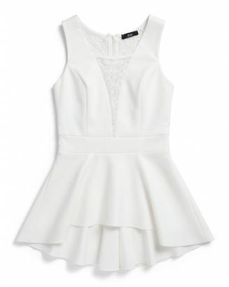 Top bianco con pizzo e balze – Zuki – Taglia S