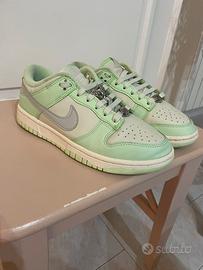 Scarpe nuke dunk