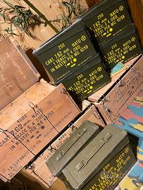 1 Ammo crate + 4 Ammo box (VUOTE)