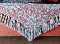 Scialle in lana fatto a mano