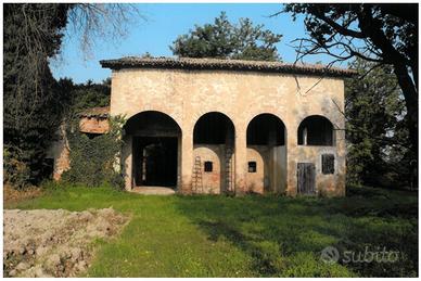 Suggestivo rustico d epoca 1800