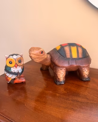Set statuette il legno intagliato Gufo e Tartaruga
