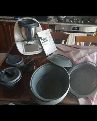 Bimby TM6 Vorwerk perfettamente funzionante con ac
