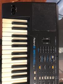 Roland E35