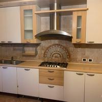 Cucina bianca completa