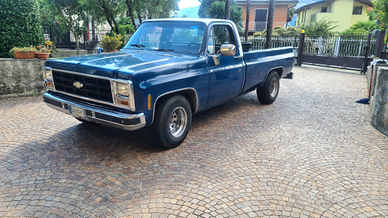 Chevrolet c10 no dodge ram