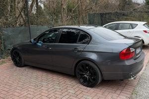 BMW 325i e90