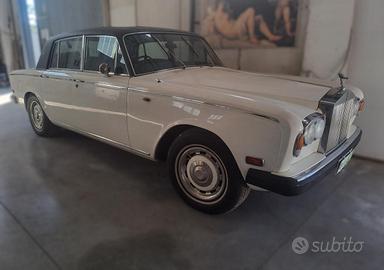ROLLS-ROYCE Silver Shadow 2