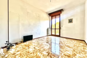 3 LOCALI A TORTONA