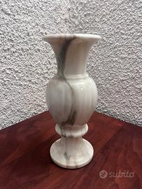 Vaso in marmo