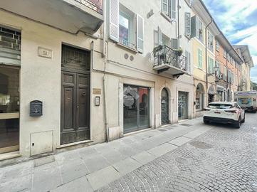 NEGOZIO A BRESCIA
